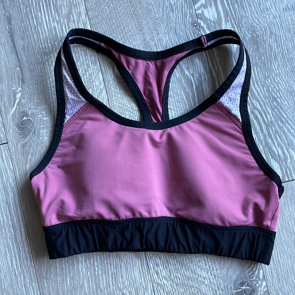 VS PINK Ultimate Sports Bra